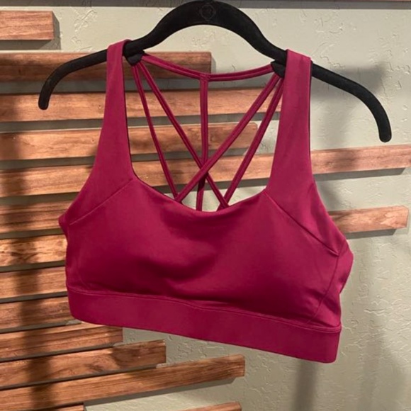 Zyia Light N Tight Strappy cranberry sports bra - Picture 2 of 7